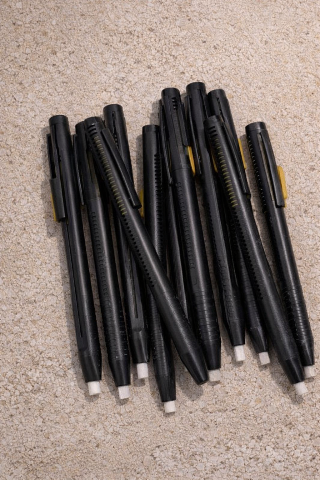Lelu wig precision parting pen